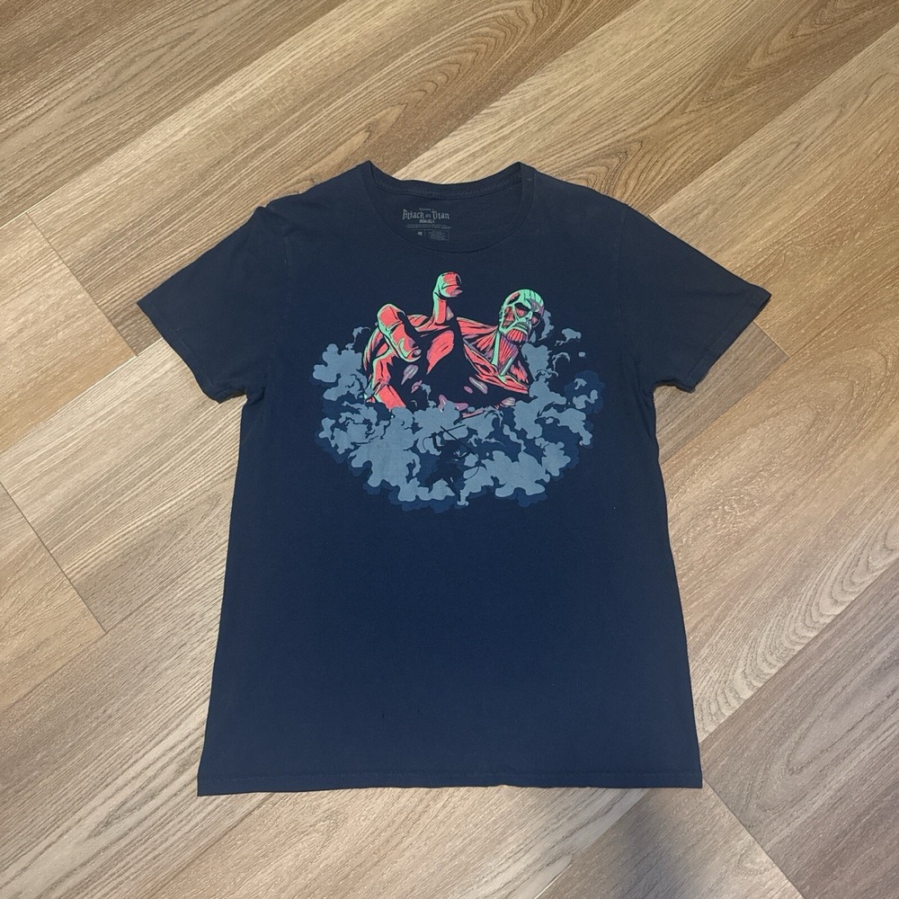 Attack On Titan Graphic T-shirt Mens Medium Blue Colossal Titan Anime Tee